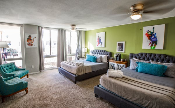 Bedroom - Queen Beds