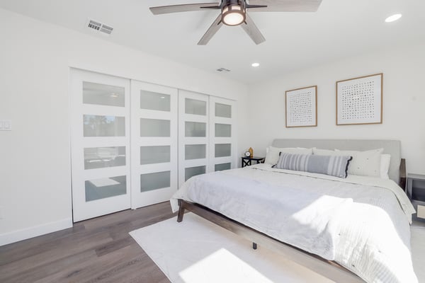 Master Bedroom - King Bed