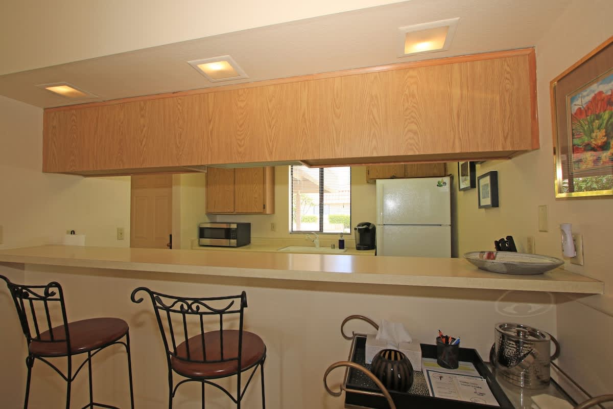 Breakfast Table with Kitchen