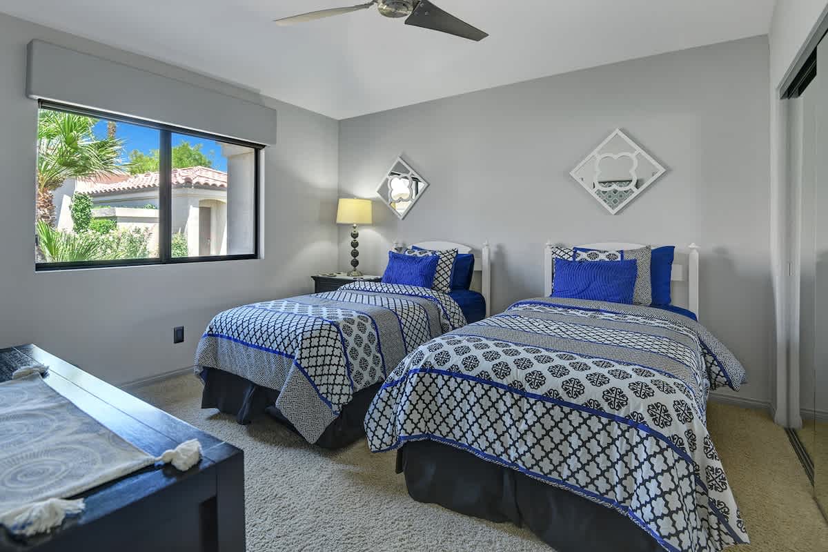 GUEST BEDROOM.jpg mls