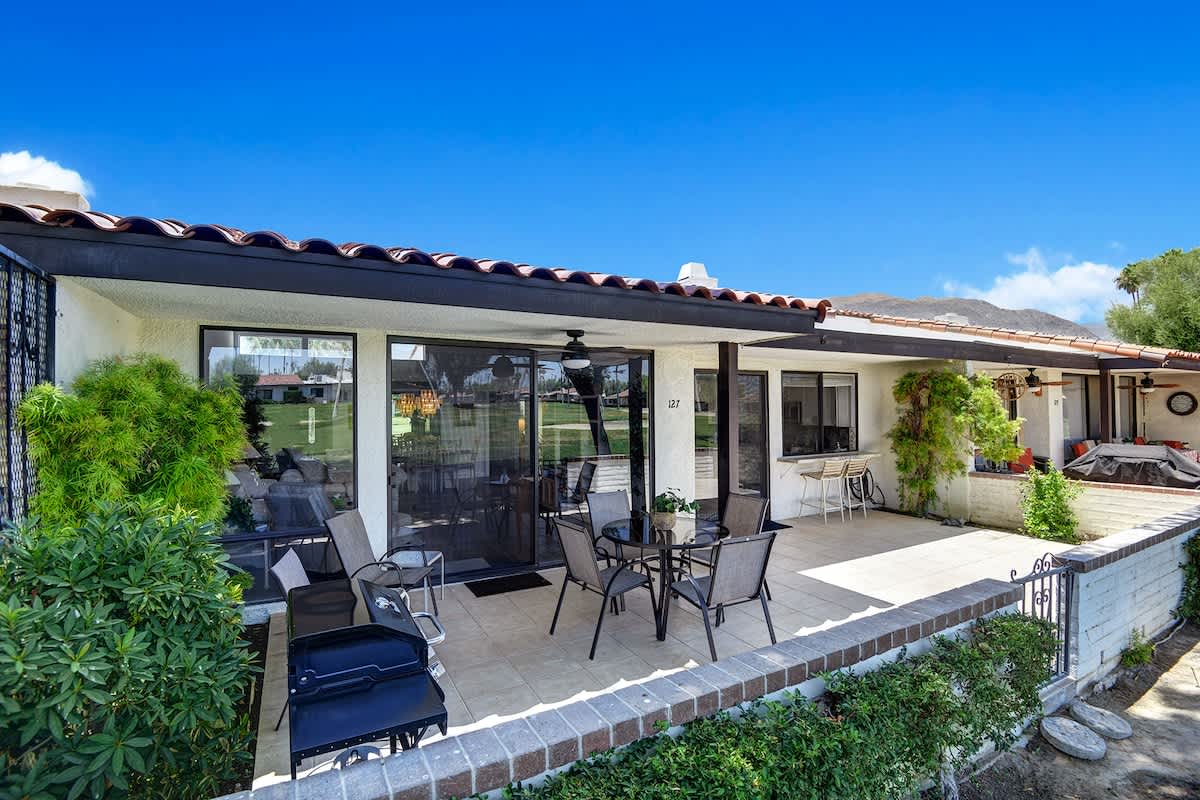 BACK OF HOME TIGHT.jpg mls