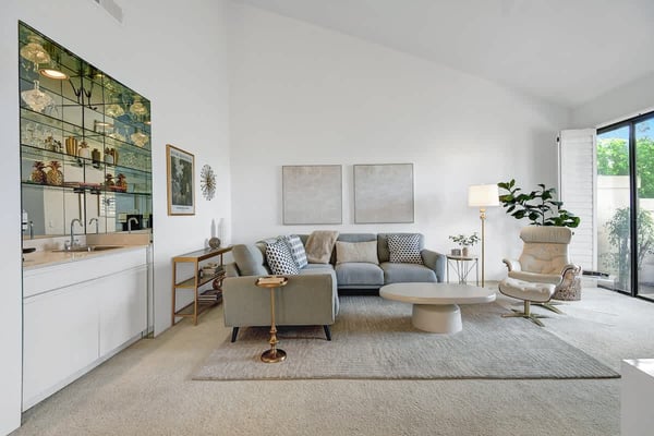 V3947- Greens and Dreams