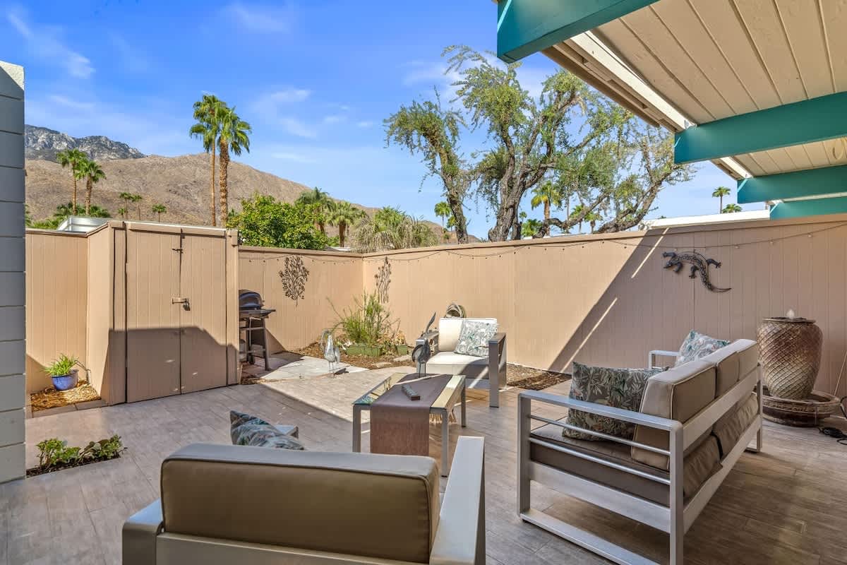 Luminous Ocotillo Bungalow - Ocotillo Lodge