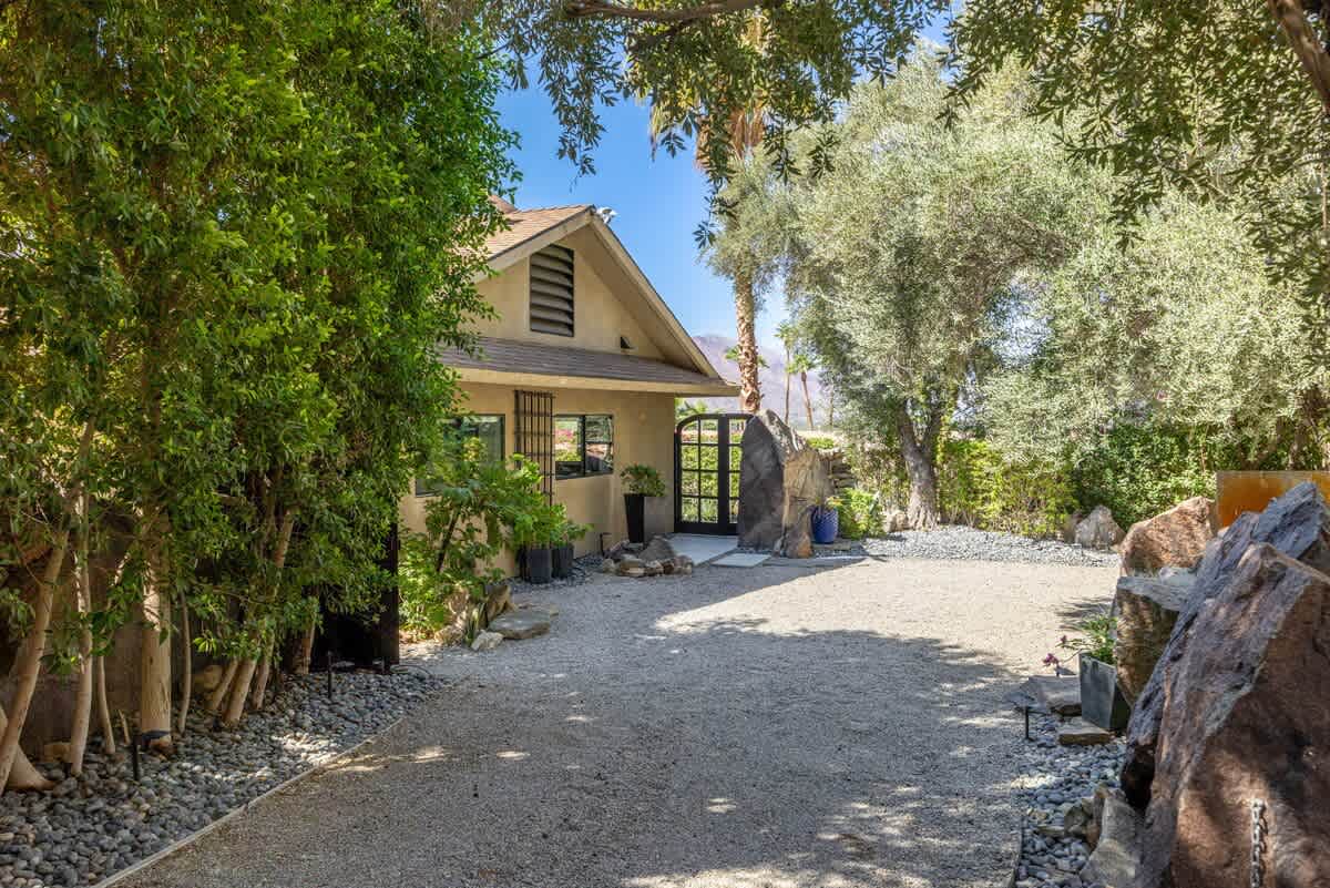 Desert Dream-  Alice Lodging