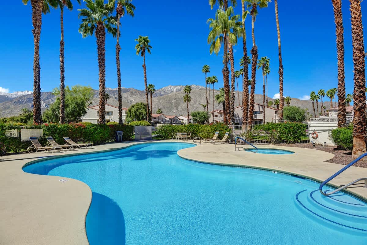 Mascarpones Mojo Dojo - Alice Lodging