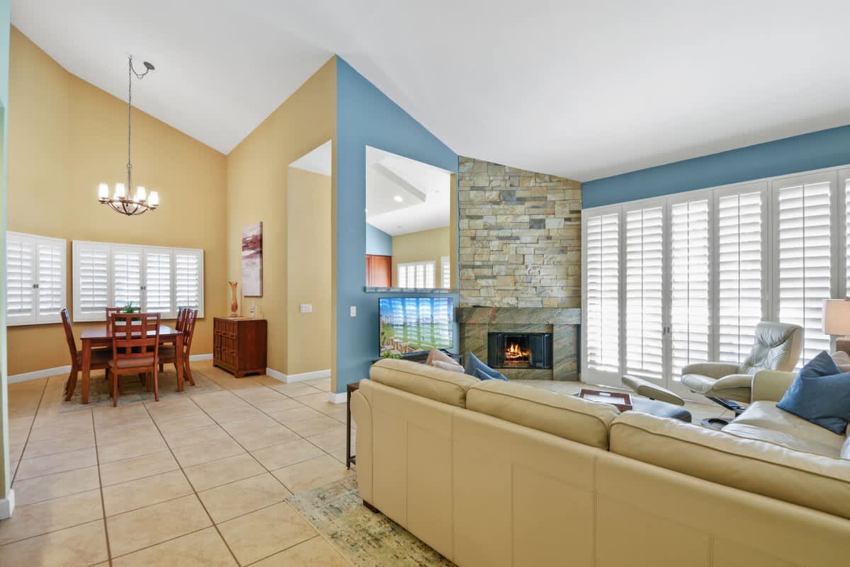 Living with fireplace