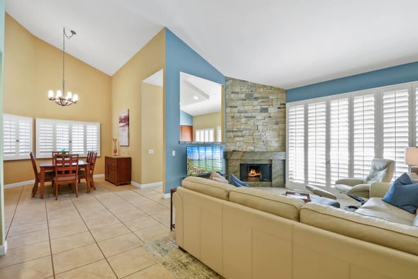 Living with fireplace