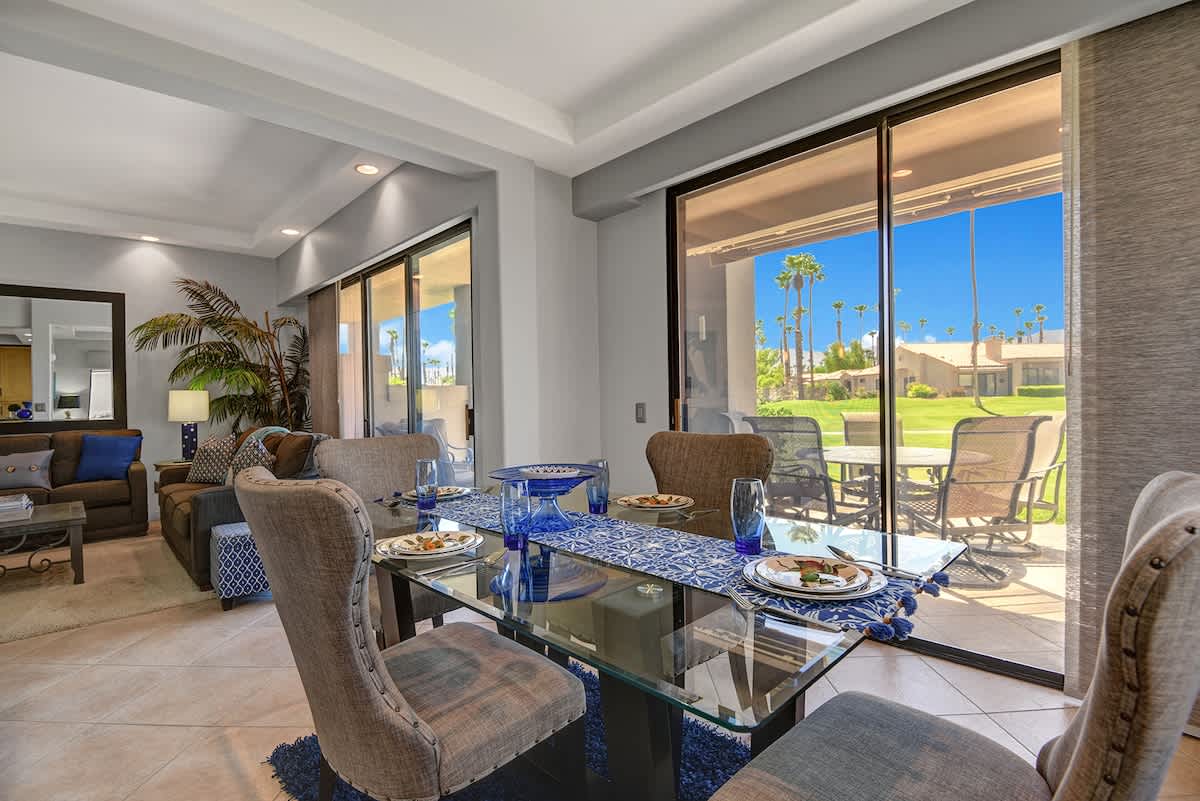 DINING SPACE.jpg mls