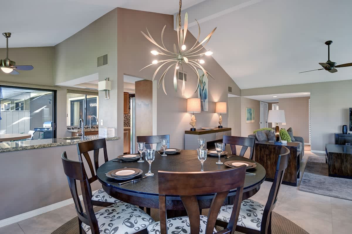 DINING SPACE REVERSE