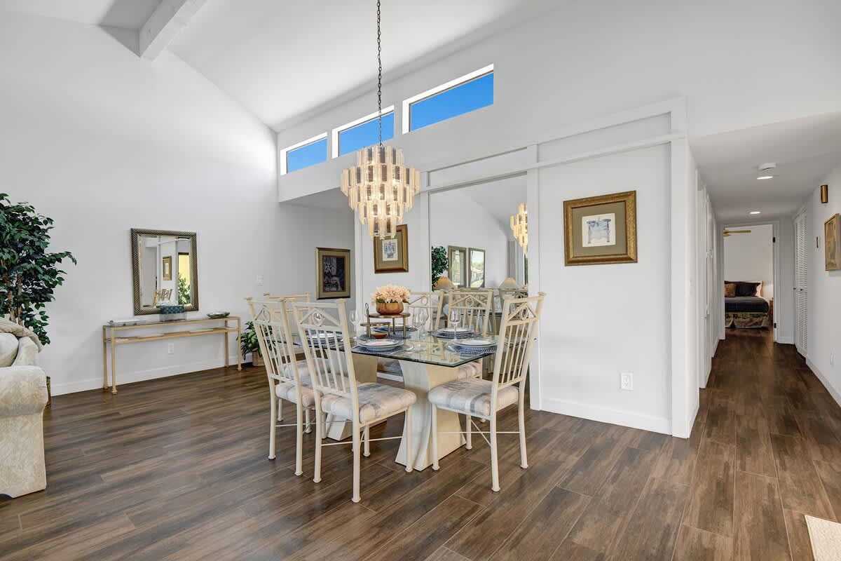 DINING SPACE.jpg mls