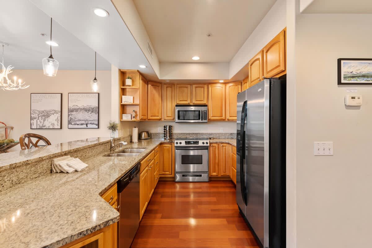 Updated Kitchen with Stainless Steel Appliances