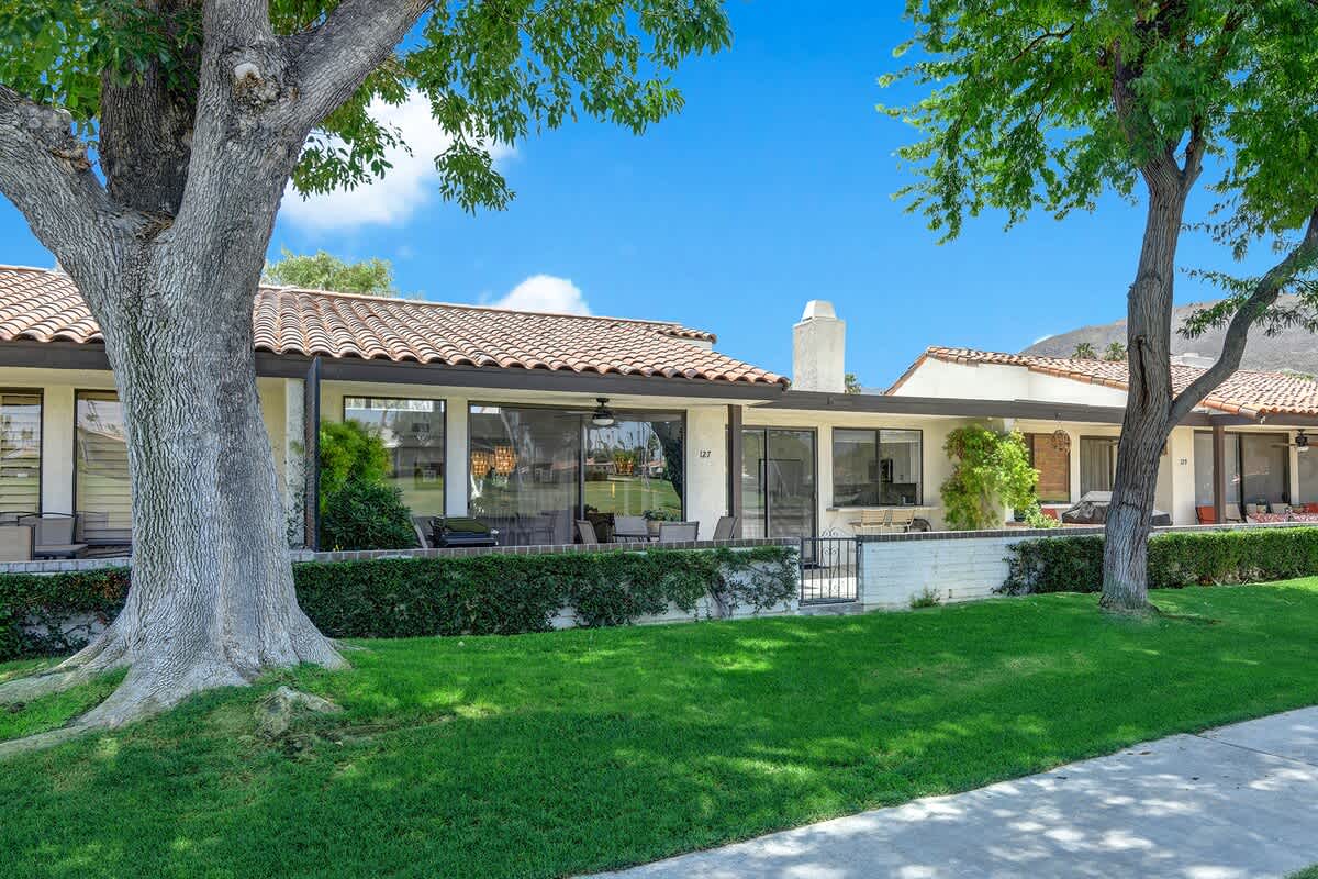 BACK OF HOME.jpg mls