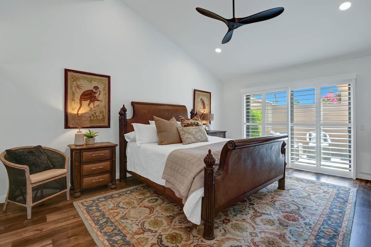 PRIMARY BEDROOM.jpg mls