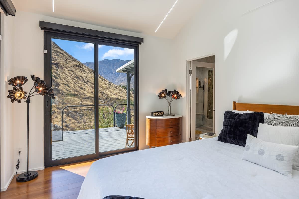 Desert Dream-  Alice Lodging