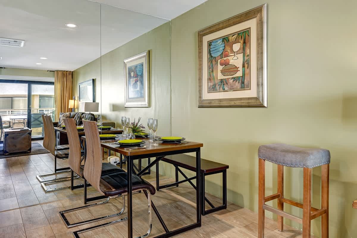 DINING SPACE.jpg mls