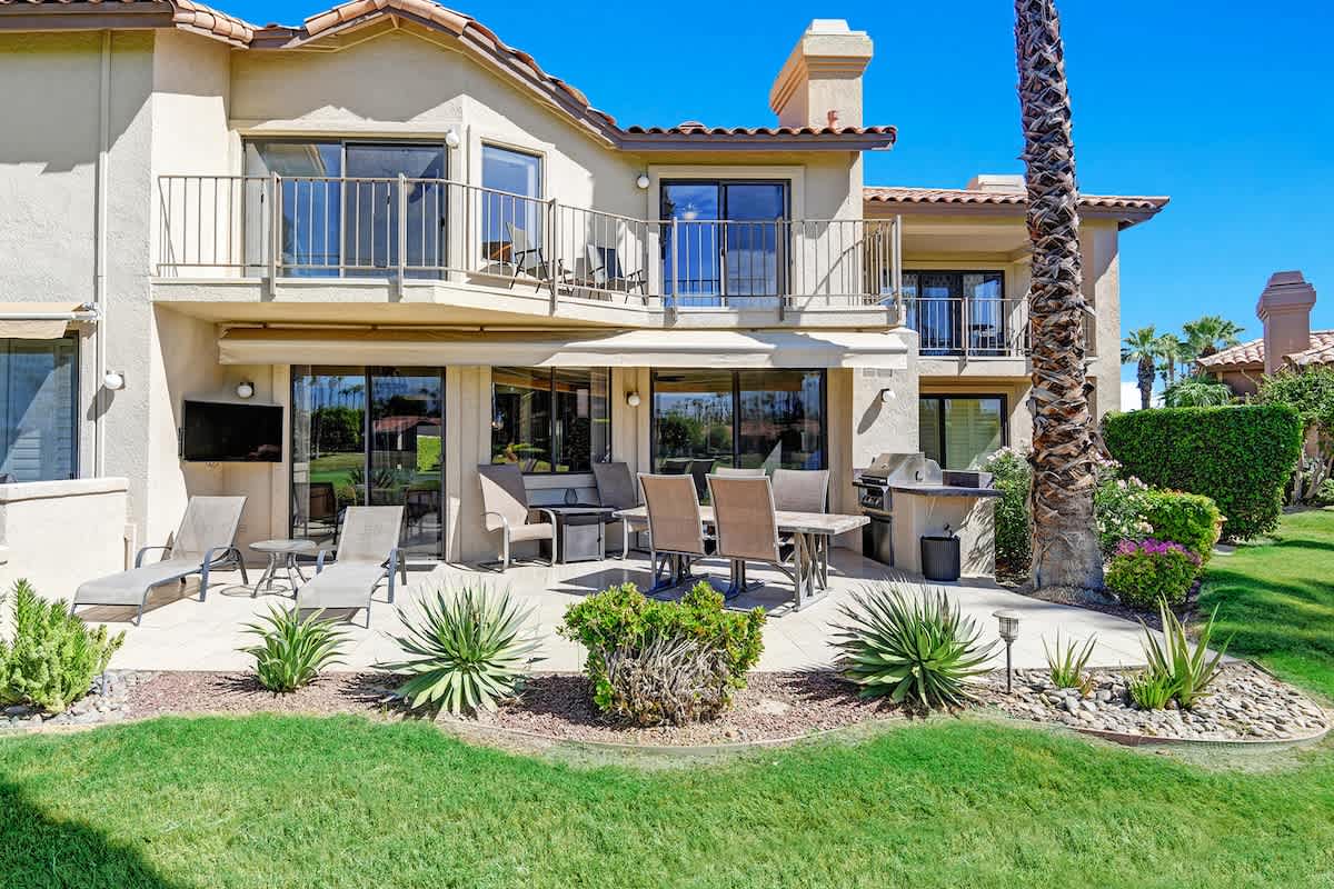 BACK OF HOME.jpg mls