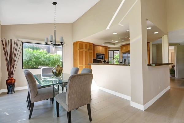 DINING SPACE TO KITCHEN