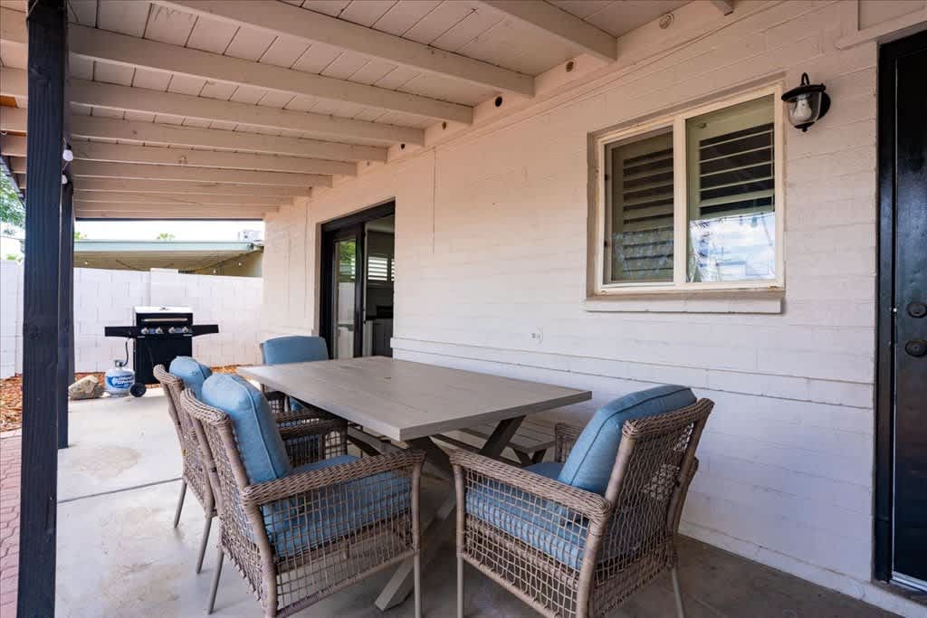 OUTER SEATING REVERSE