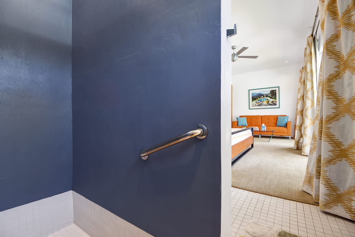 CASITA SUNKEN SHOWER