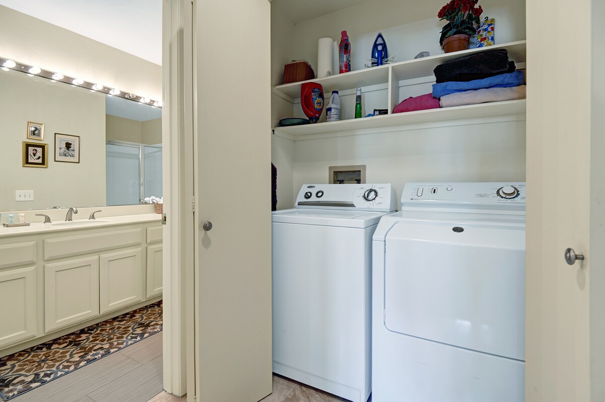 Your in-unit washer and dryer make it easy to pack light and keep fresh throughout your stay, with plenty of shelf space for all your essentials.